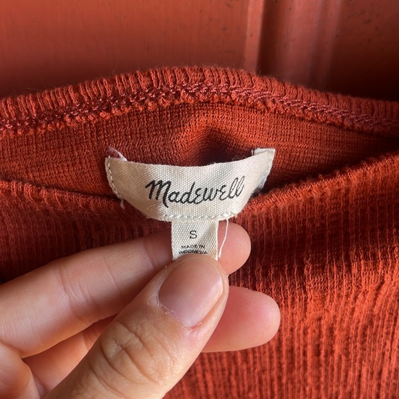 Crosshatch Ruffled Top - Picture 5 of 5